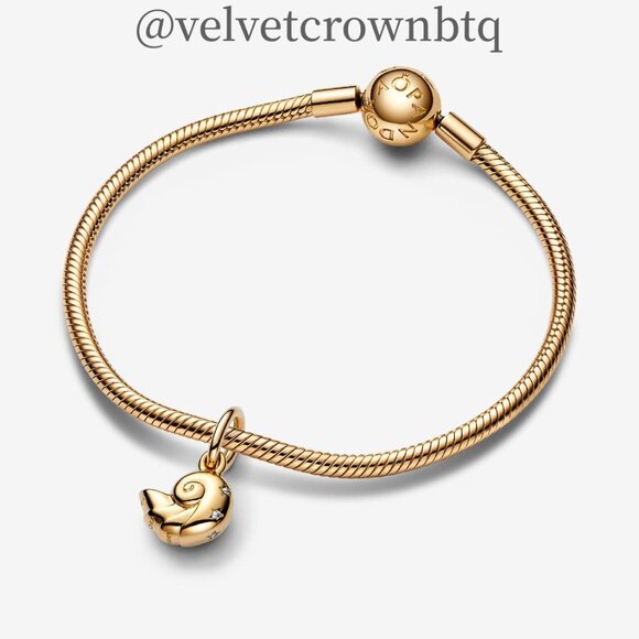 Pandora Disney The Little Mermaid Enchanted Shell Dangle Charm - Picture 3 of 5